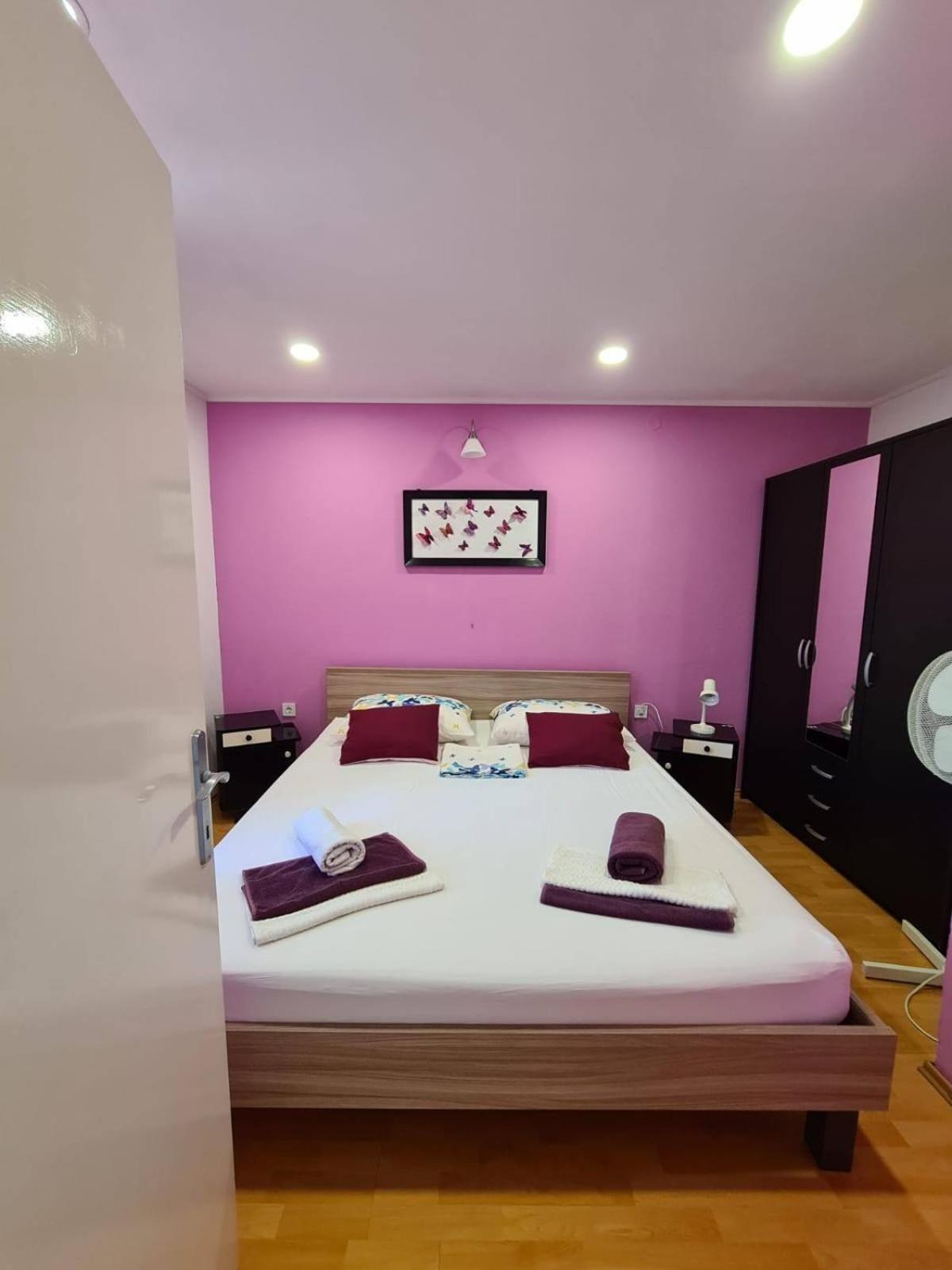 Apartments With A Parking Space Postira, Brac - 2911 Phòng bức ảnh