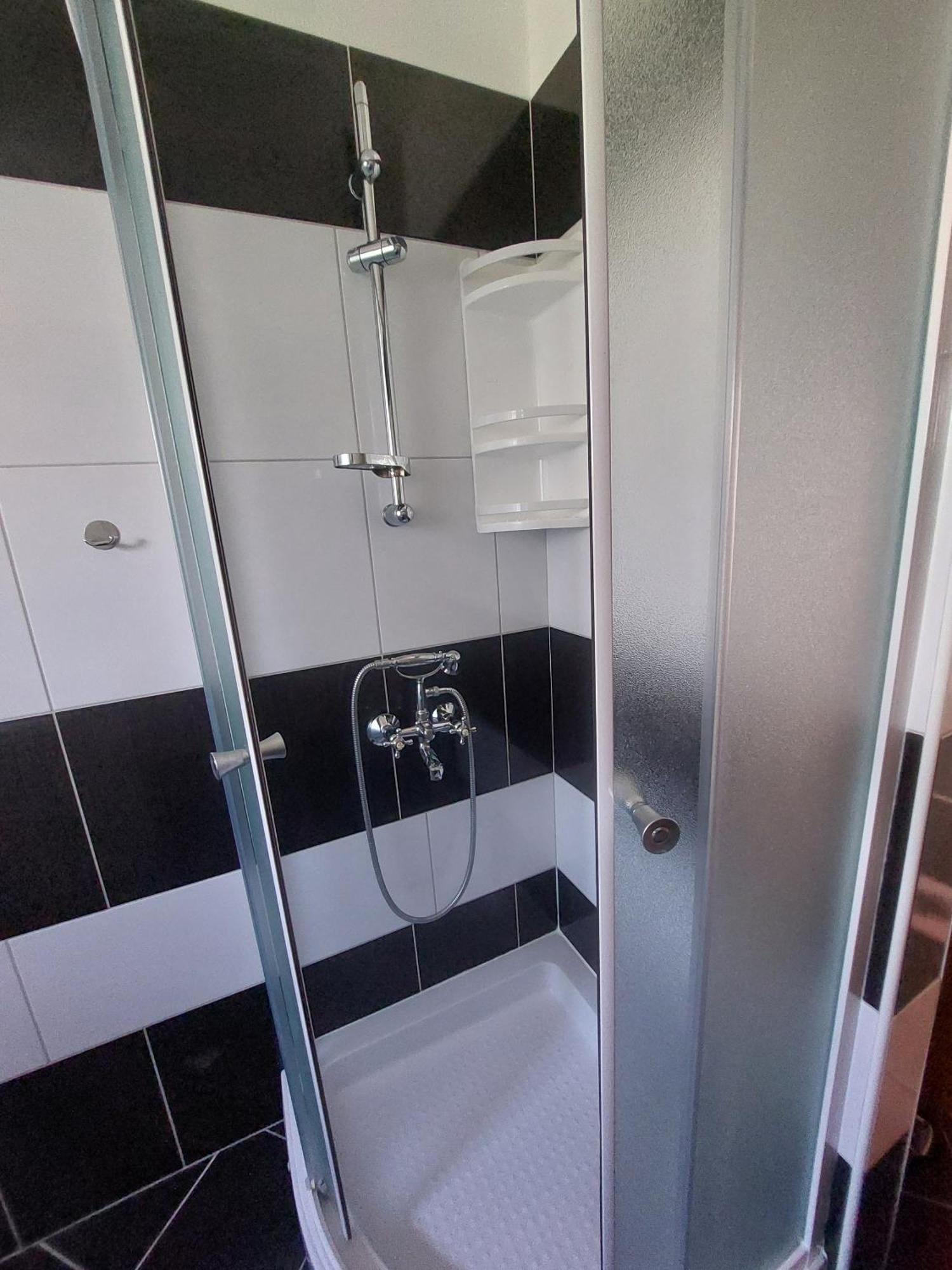 Apartments With A Parking Space Postira, Brac - 2911 Phòng bức ảnh